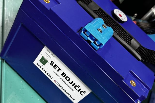 zelenebaterije1 pozadinska